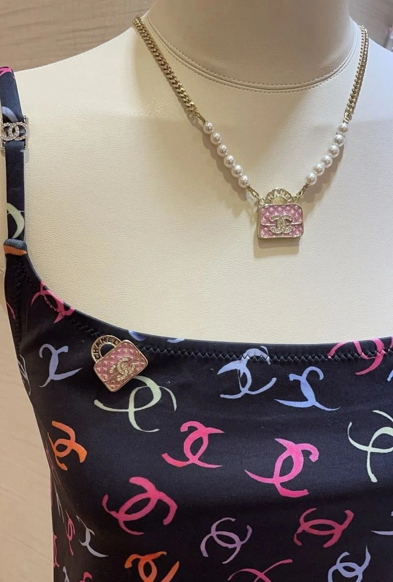 Chanel Necklaces Sophisticated 230407