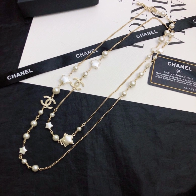 Lightweight Chanel Necklaces 230406