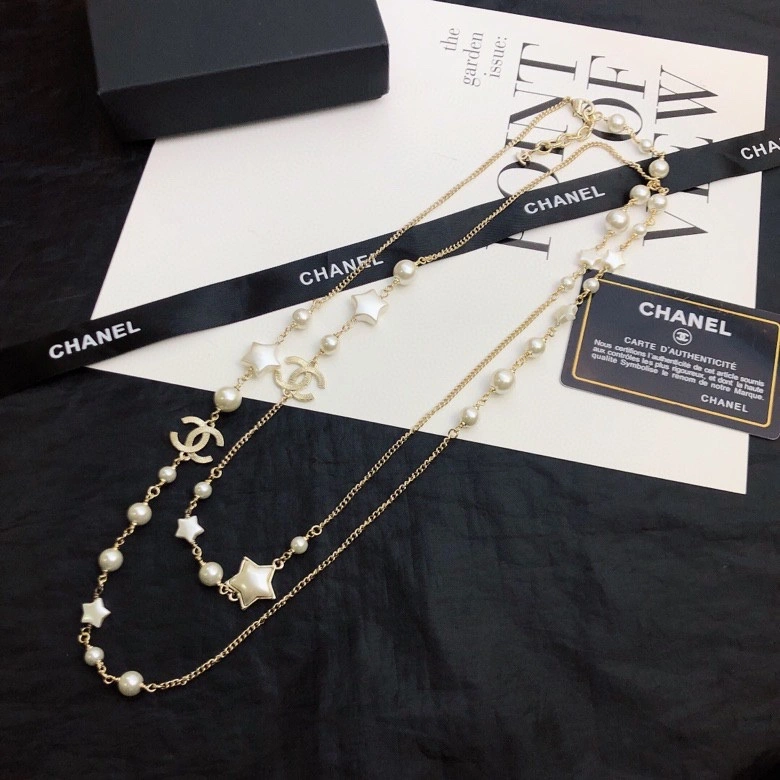 Lightweight Chanel Necklaces 230406