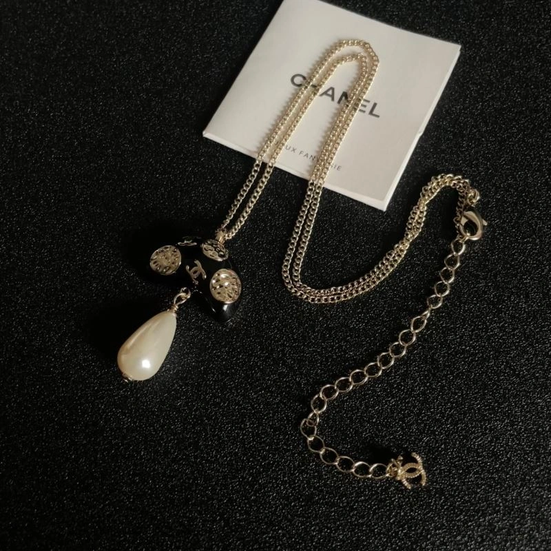 Chanel Necklaces Youthful 230420
