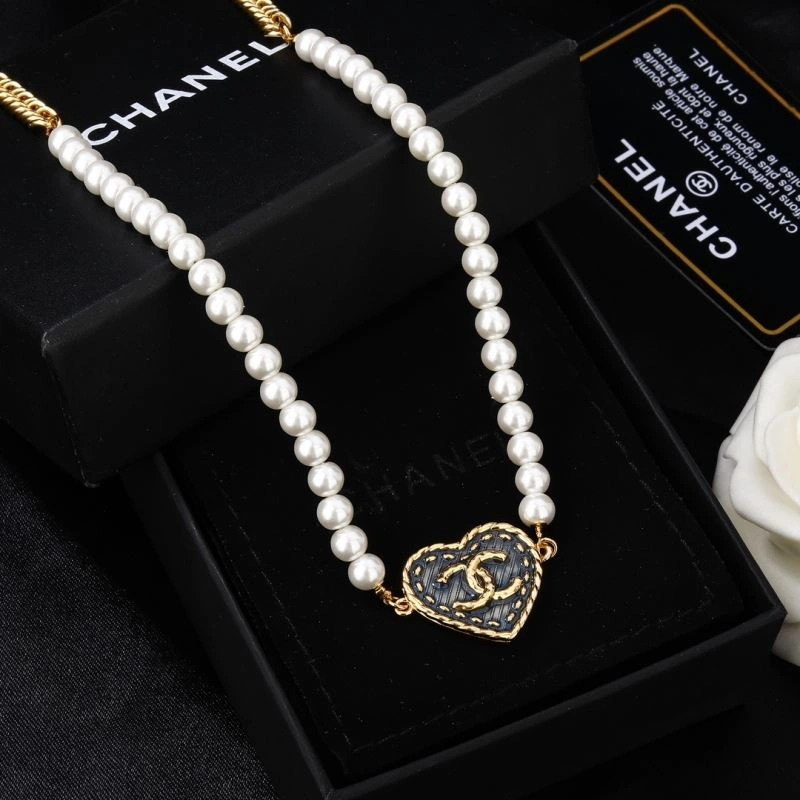 Attractive Chanel Necklaces 230434