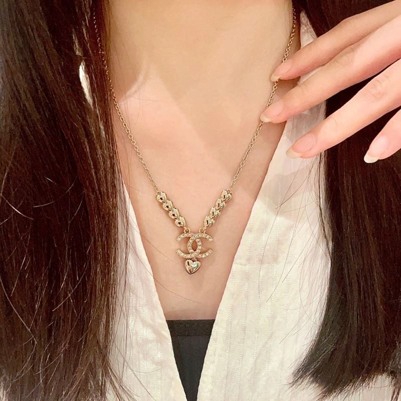 Unique Chanel Necklaces 230417