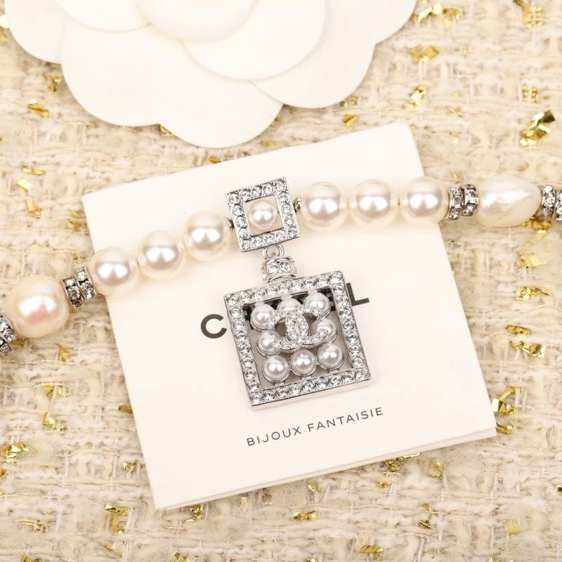 Chanel Necklaces Packable 230444
