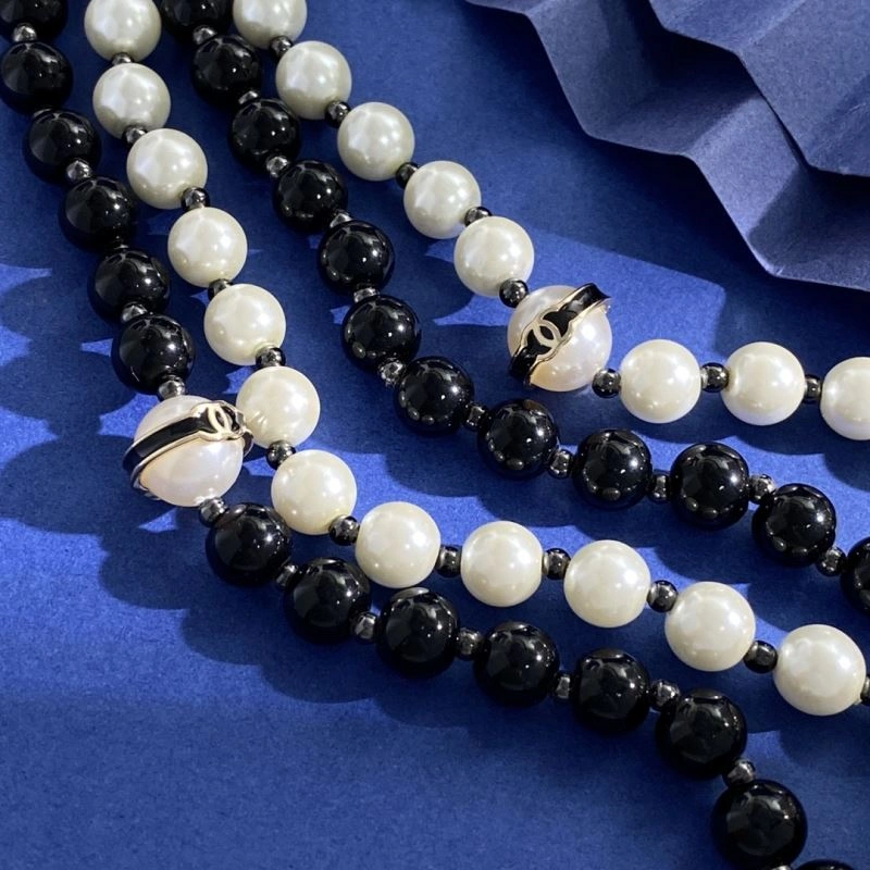Chanel Necklaces Vibrant 230453