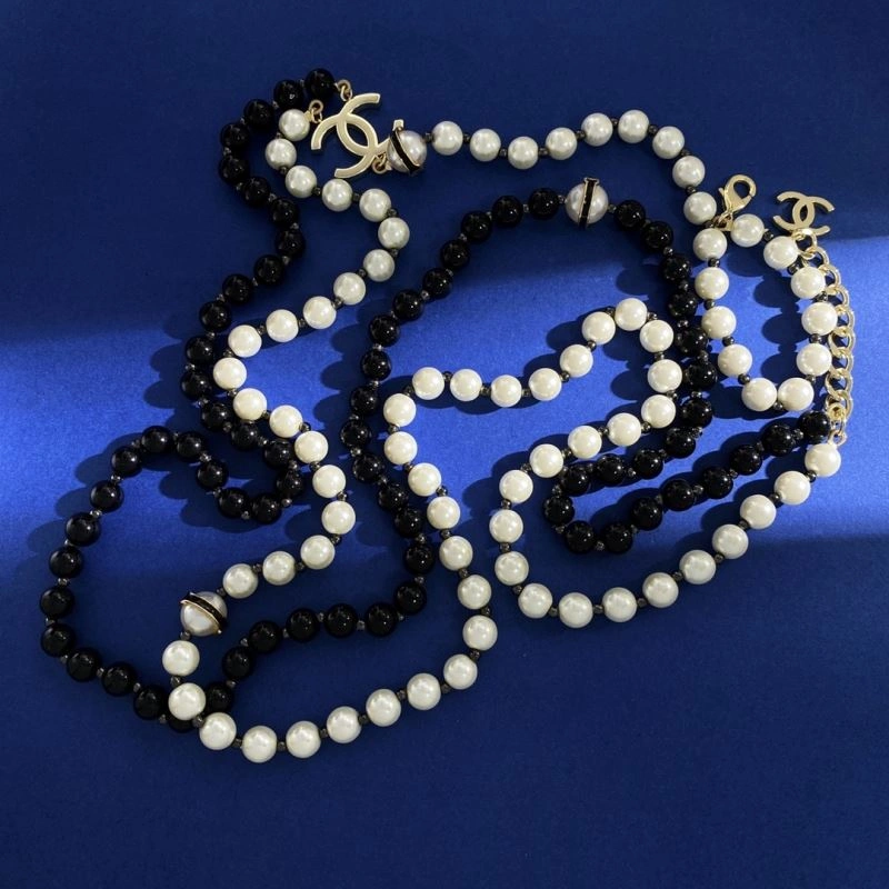 Chanel Necklaces Vibrant 230453