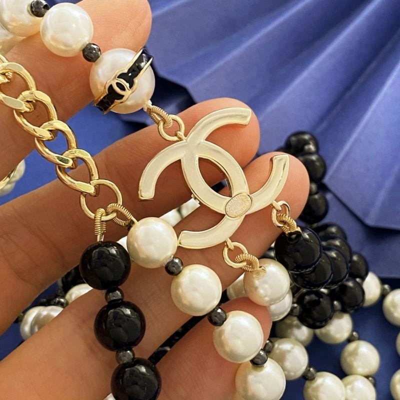 Chanel Necklaces Vibrant 230453