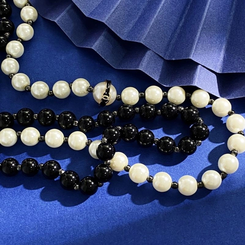 Chanel Necklaces Vibrant 230453