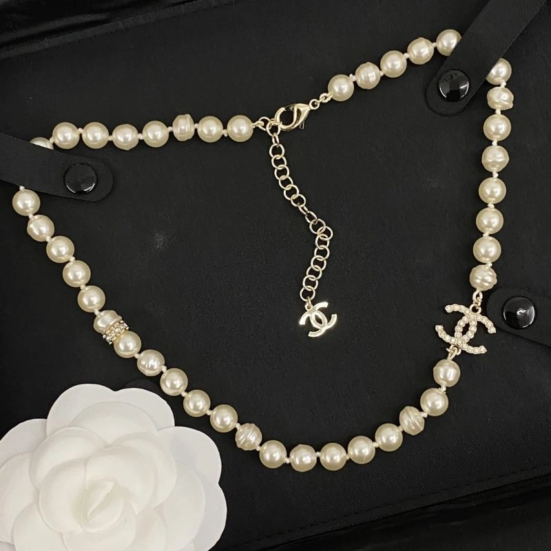 Chanel Necklaces Trendsetting 230471
