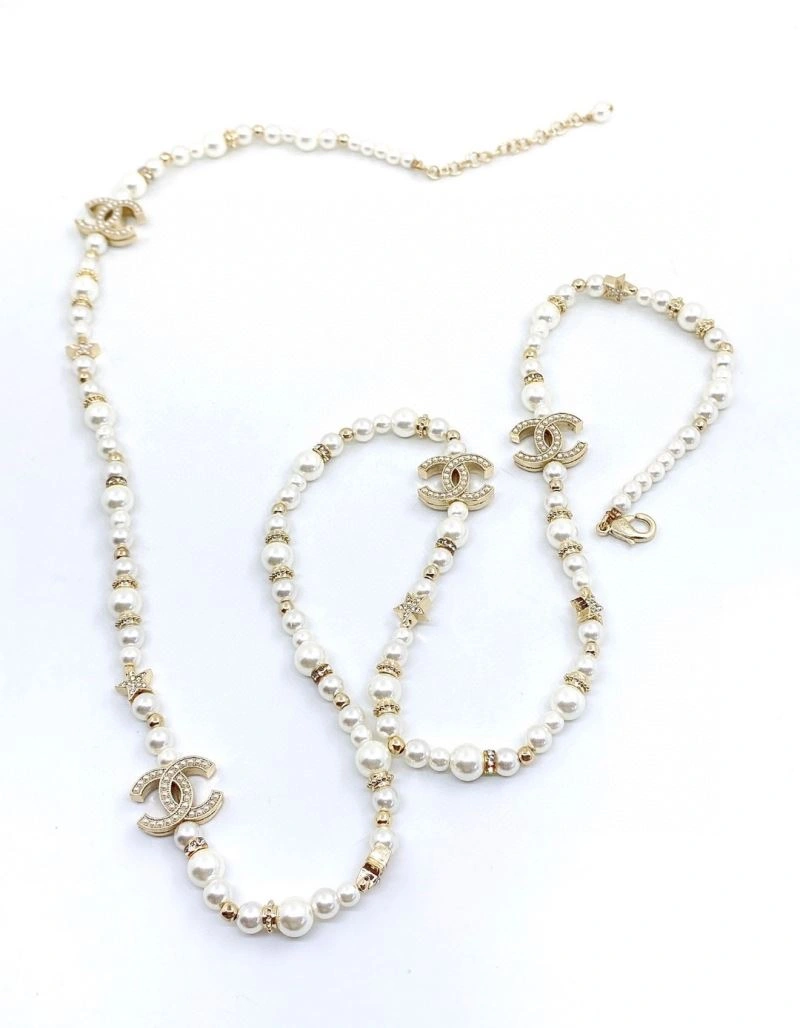Chanel Necklaces Casual 230389