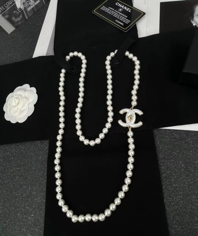 Lightweight Chanel Necklaces 230450
