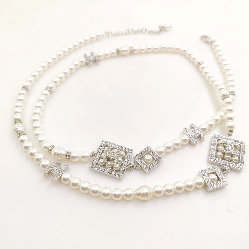 Popular Chanel Necklaces 230388