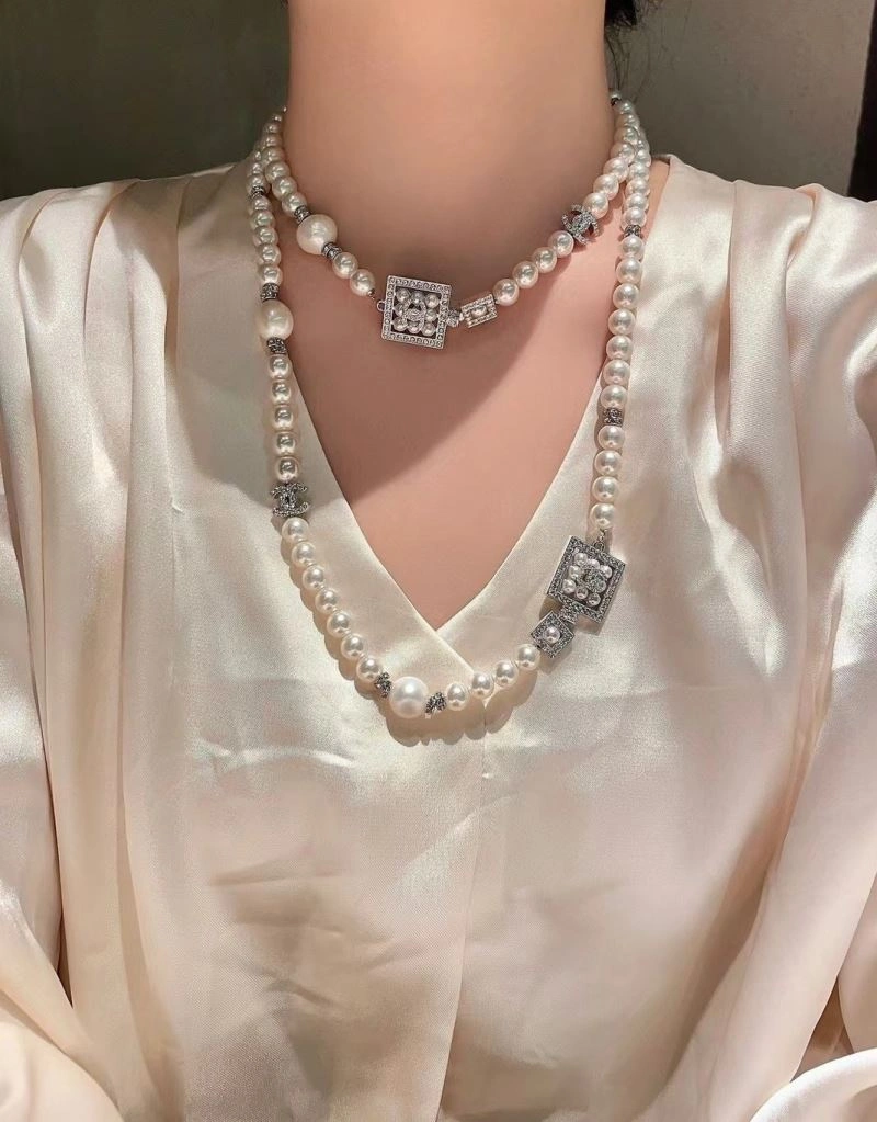 Popular Chanel Necklaces 230388
