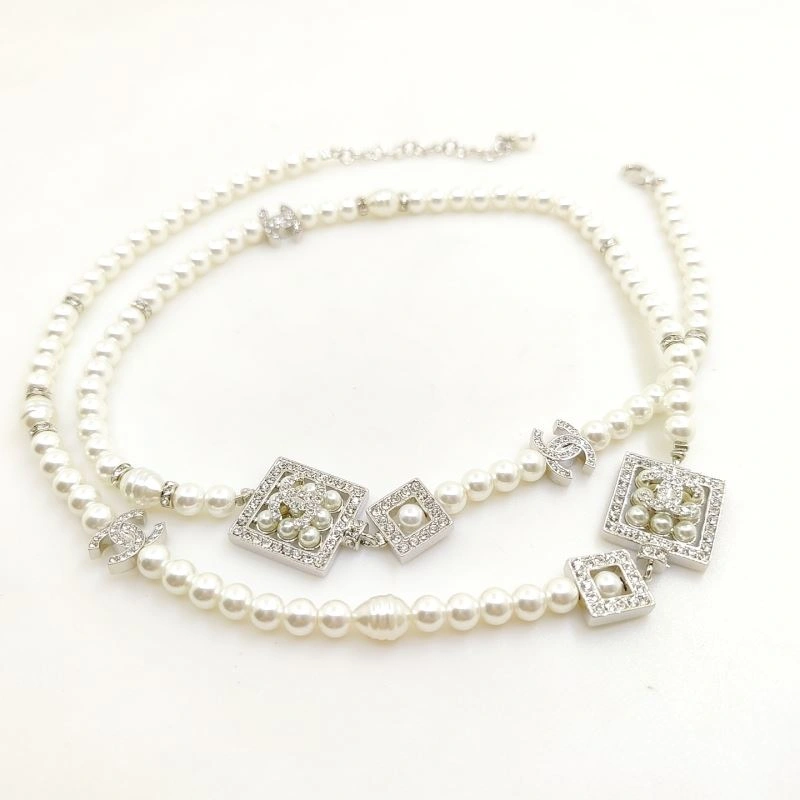 Popular Chanel Necklaces 230388