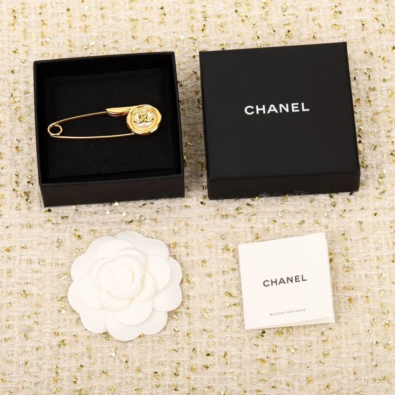 Chanel Necklaces Lightweight 230398
