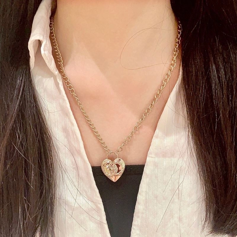 Resilient Chanel Necklaces 230385