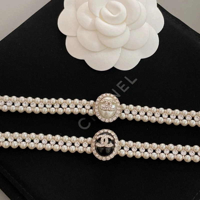 Supportive Chanel Necklaces 230393