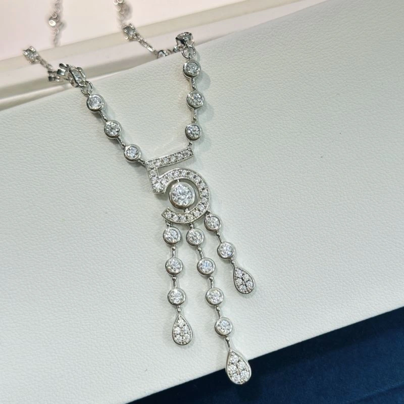Chanel Necklaces Supportive 232108