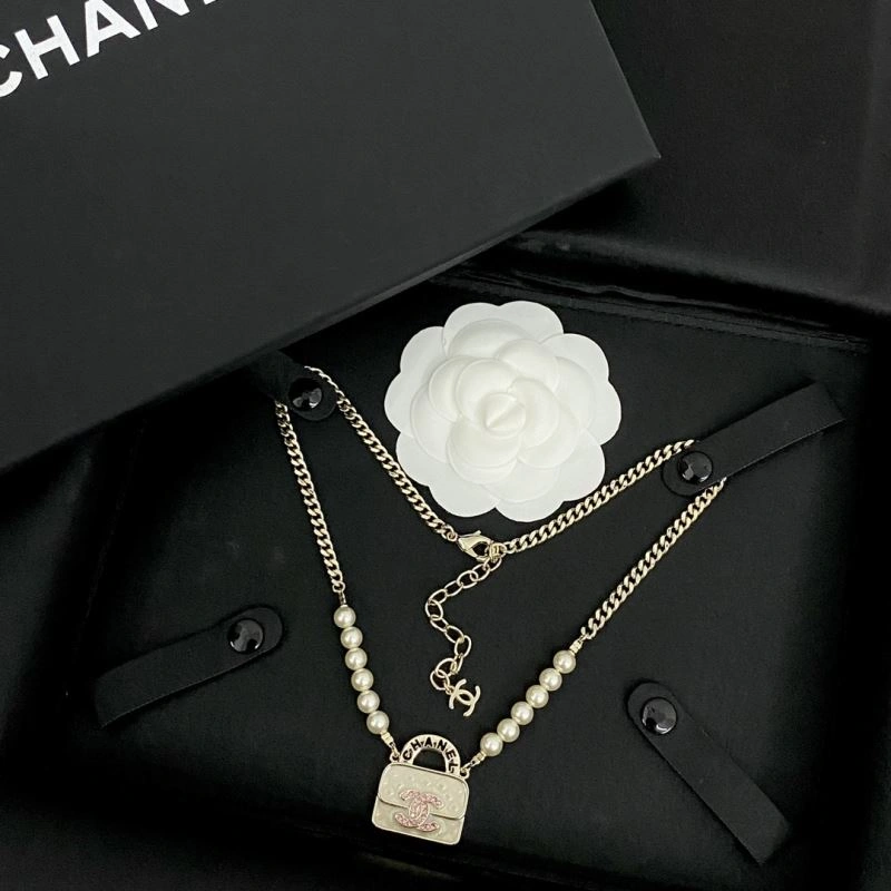 Cozy Chanel Necklaces 232093