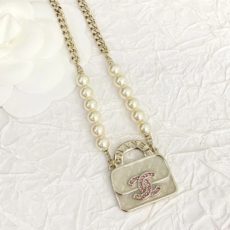 Cozy Chanel Necklaces 232093
