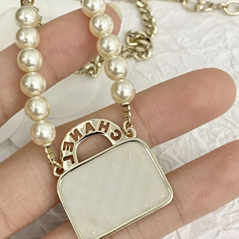 Cozy Chanel Necklaces 232093