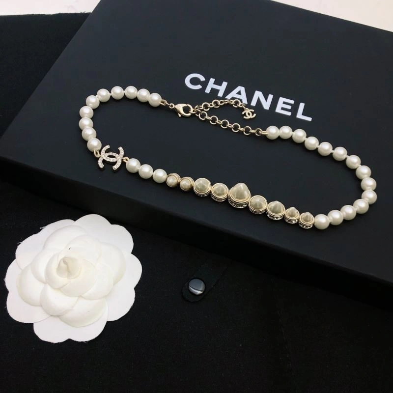 EyeCatching Chanel Necklaces 232123