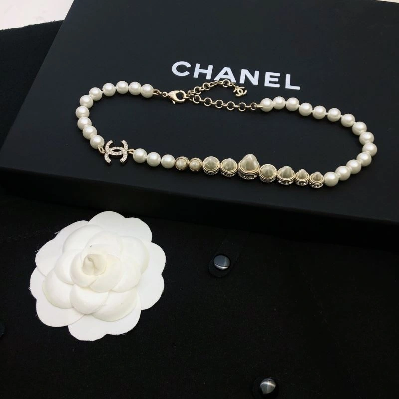 EyeCatching Chanel Necklaces 232123