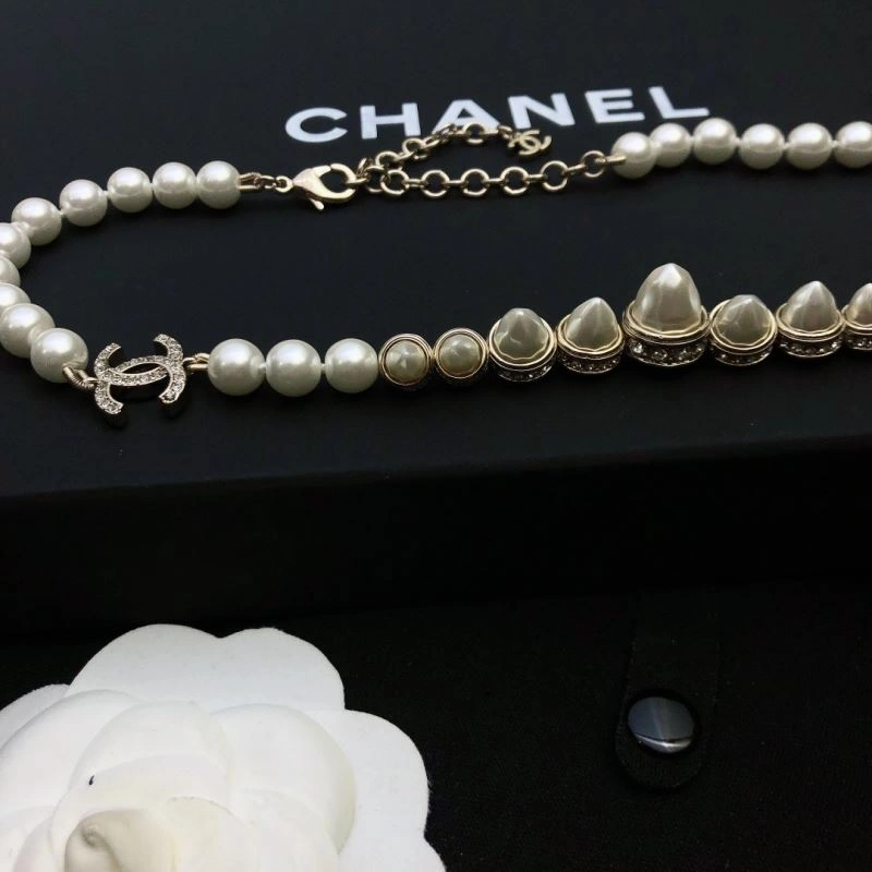 EyeCatching Chanel Necklaces 232123