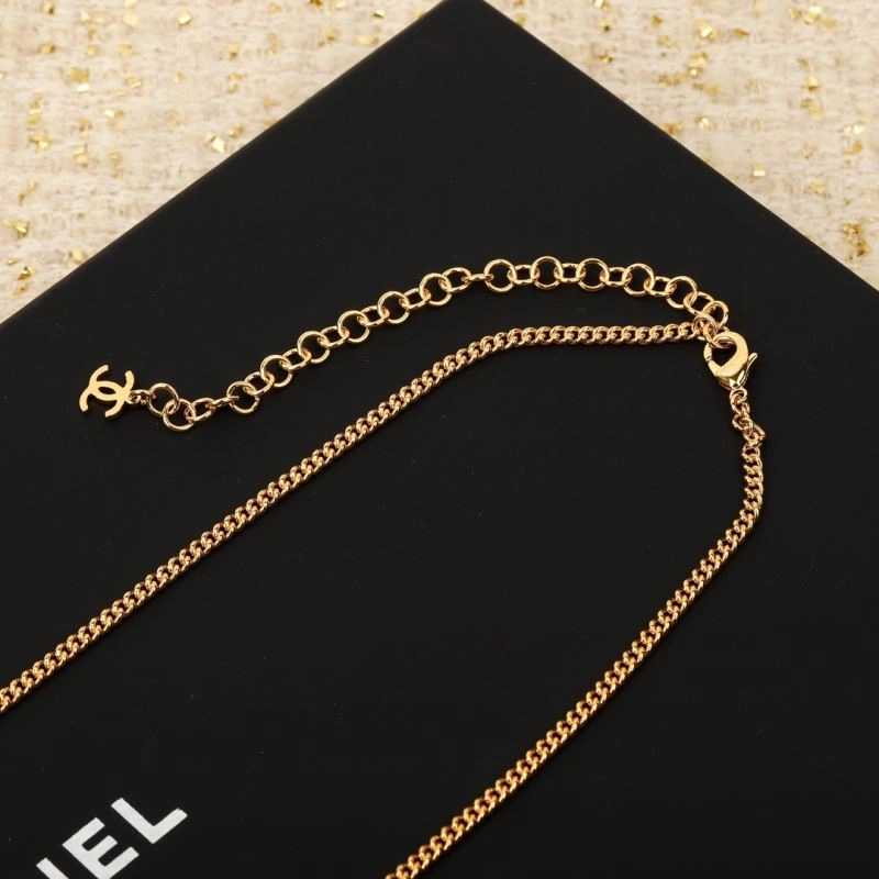 Chanel Necklaces Lightweight 232146