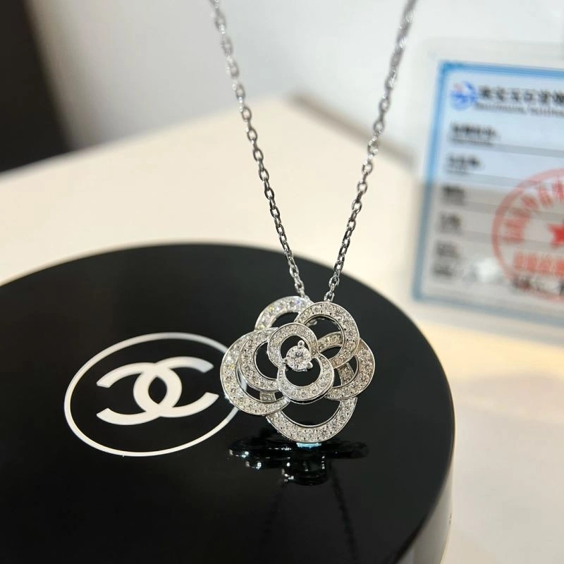 Colorful Chanel Necklaces 232097