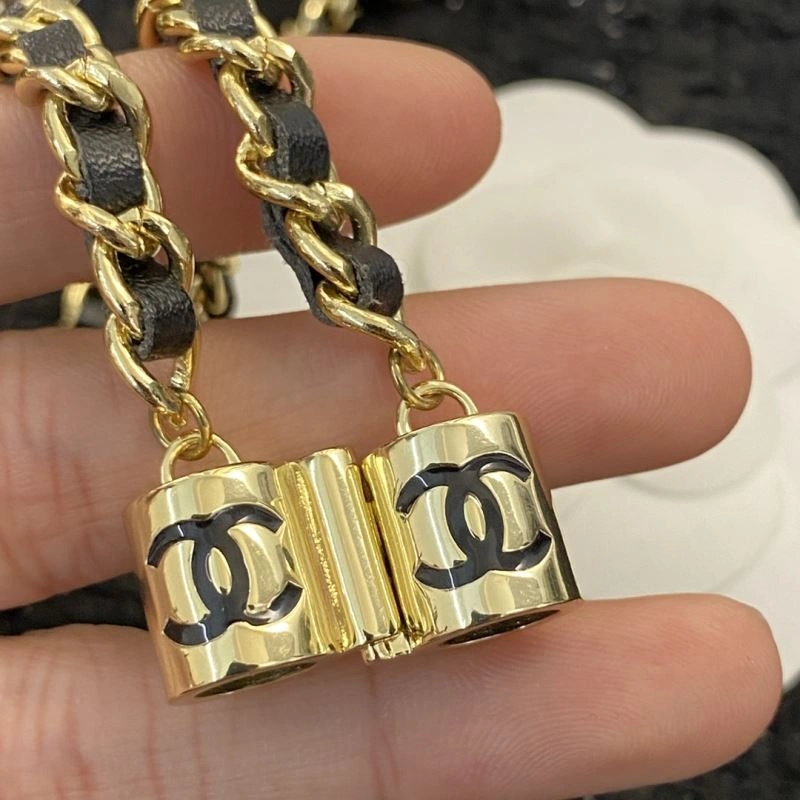 Chanel Necklaces Comfortable 232090
