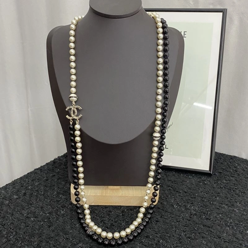 Chanel Necklaces Sleek 232061