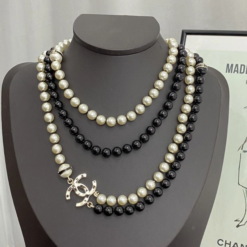 Chanel Necklaces Sleek 232061