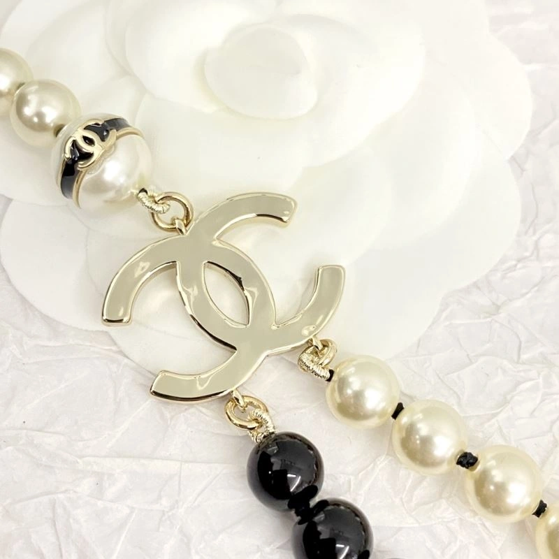 Chanel Necklaces Sleek 232061