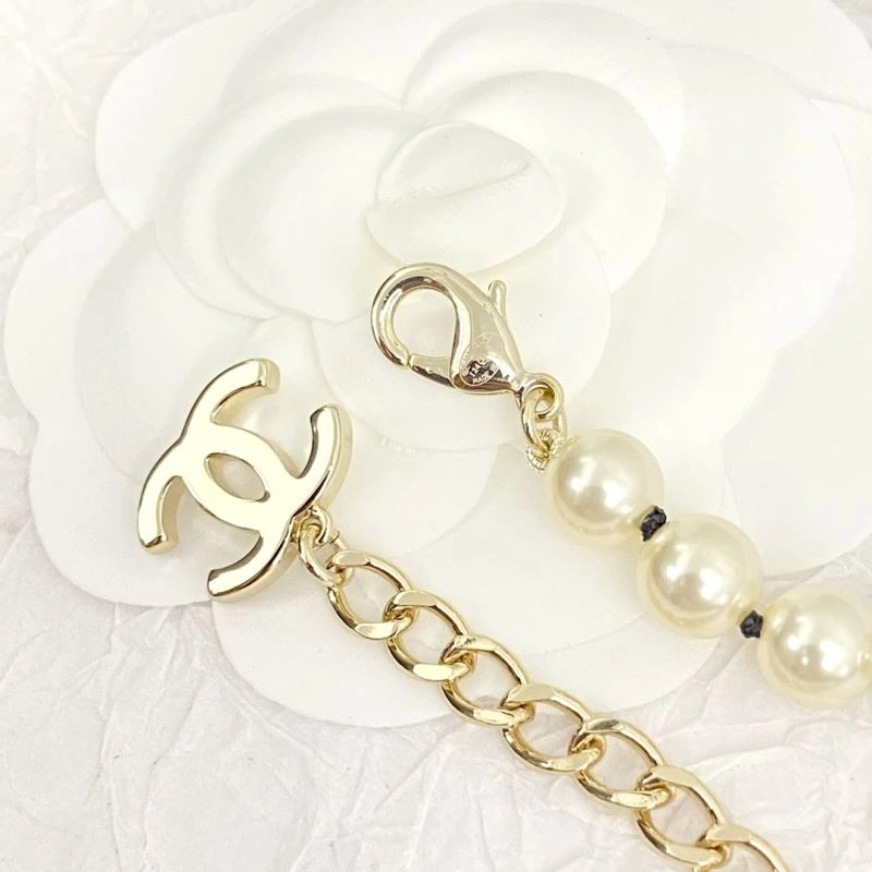 Chanel Necklaces Sleek 232061