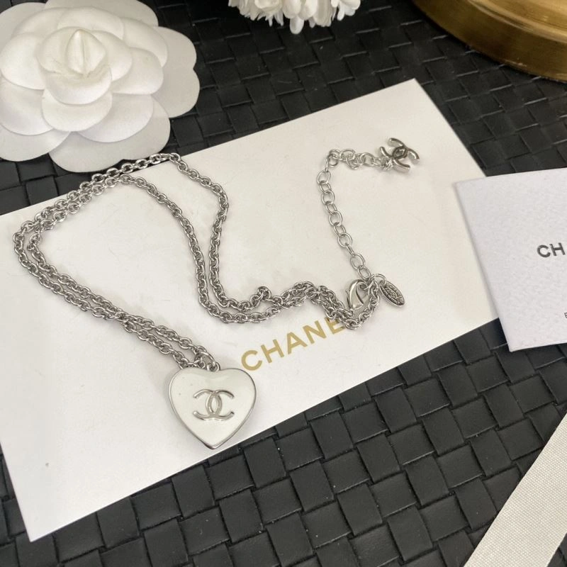 Chanel Necklaces Seasonal 232081