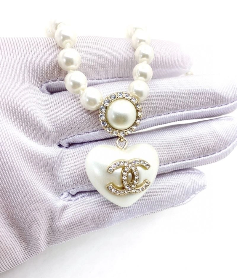 Chanel Necklaces Trendsetting 232044