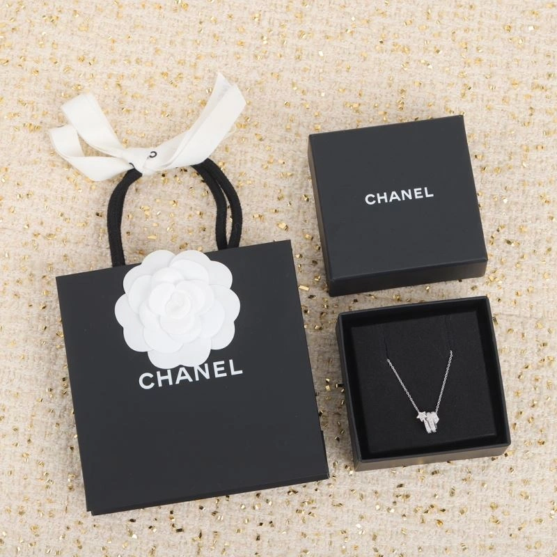 Chanel Necklaces ZipUp 232032