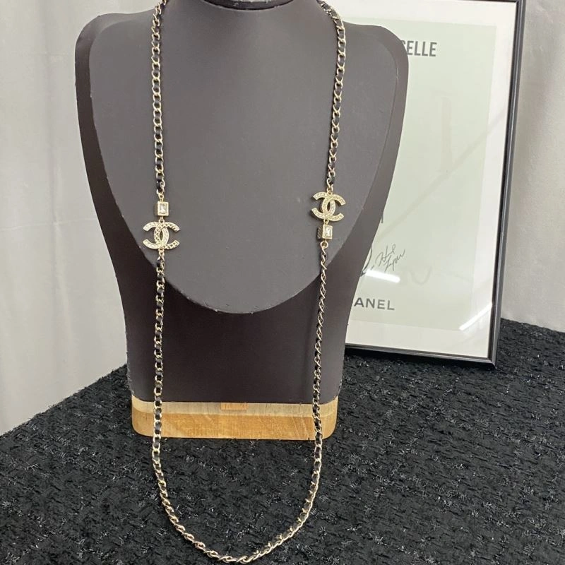 Chanel Necklaces Compact 232038
