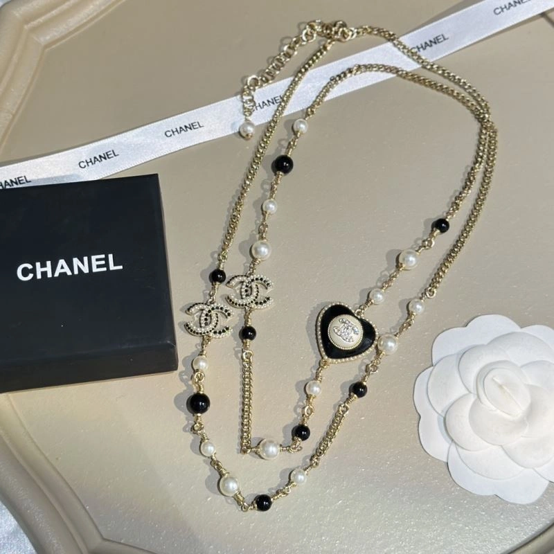 Contemporary Chanel Necklaces 232039