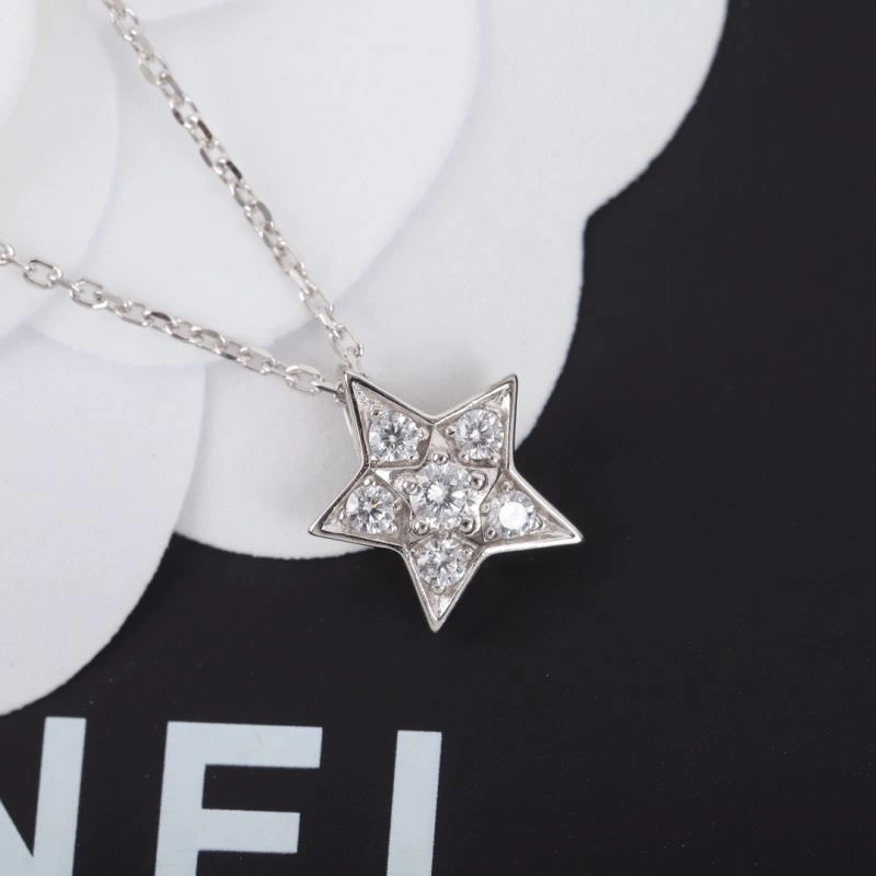 Breathable Chanel Necklaces 232027
