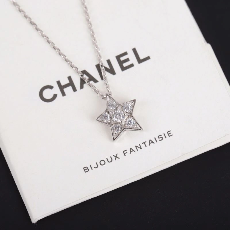 Breathable Chanel Necklaces 232027