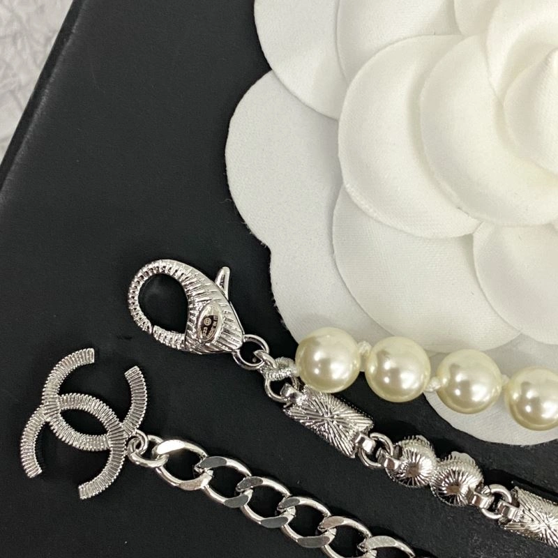 Chanel Necklaces Vibrant 232058