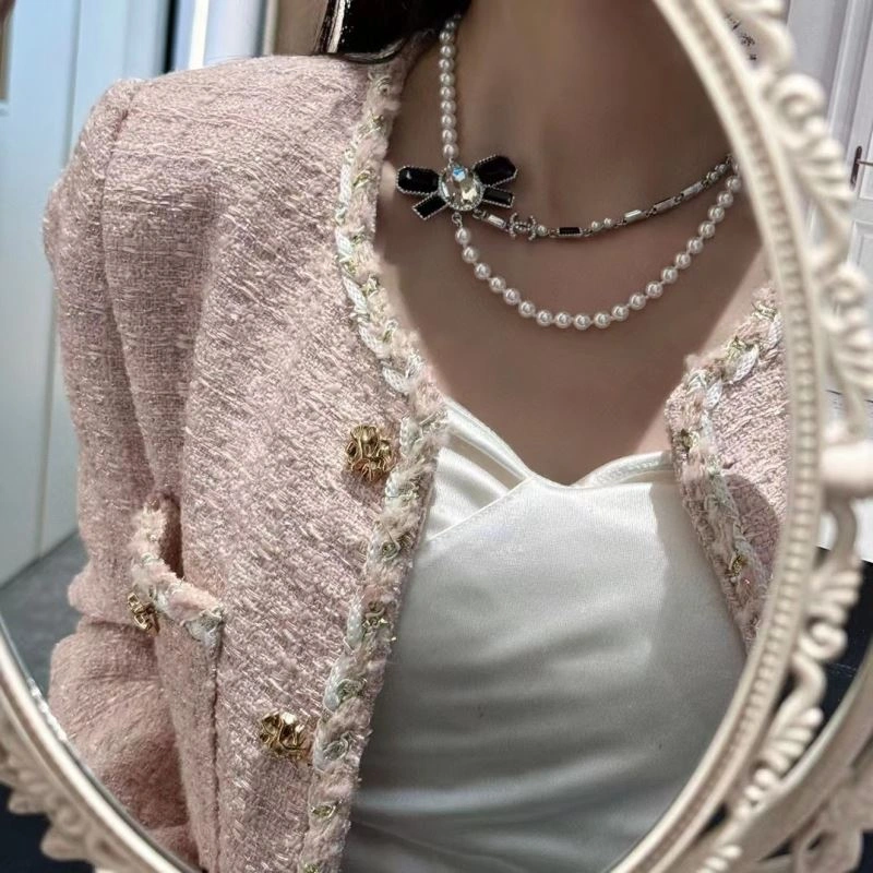 Chanel Necklaces Vibrant 232058
