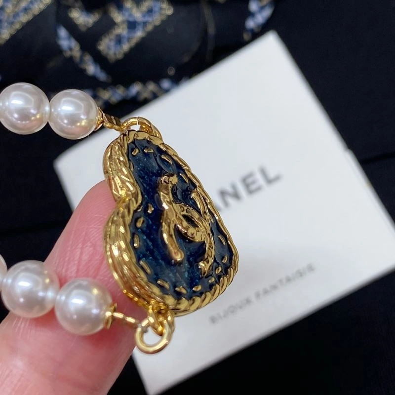 Chanel Necklaces Unique 231987