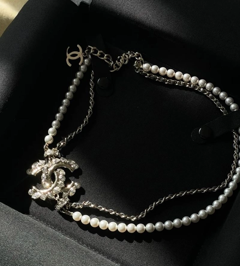 Chanel Necklaces Comfortable 231555