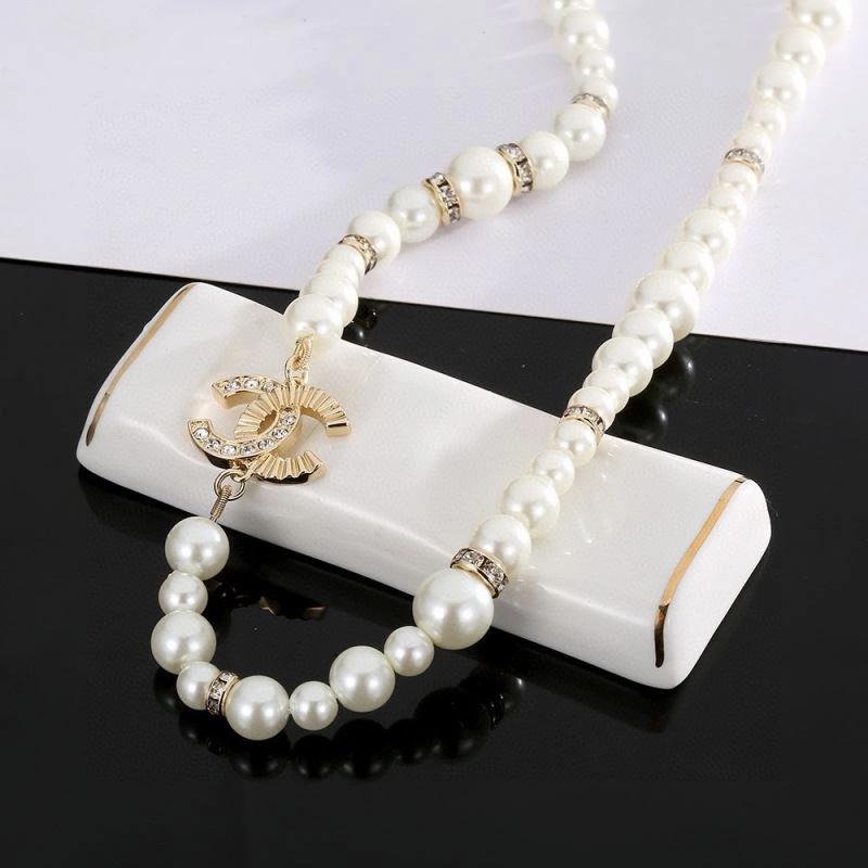 Tailored Chanel Necklaces 231551