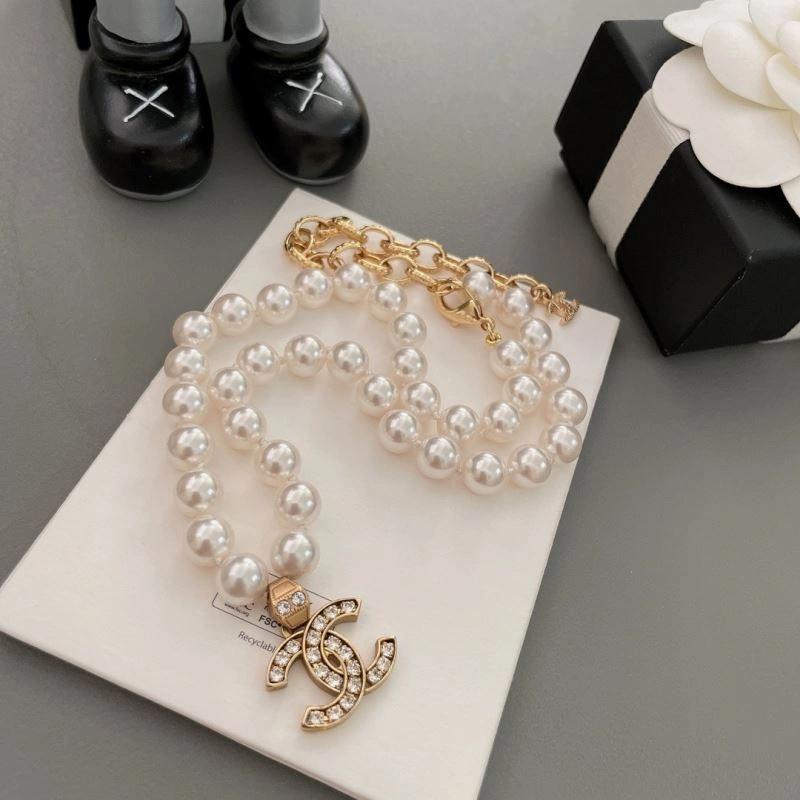 Chanel Necklaces Colorful 231629