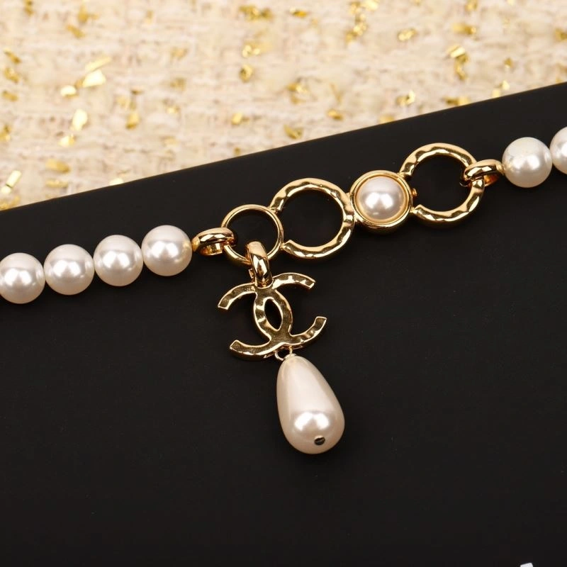 Affordable Chanel Necklaces 231550