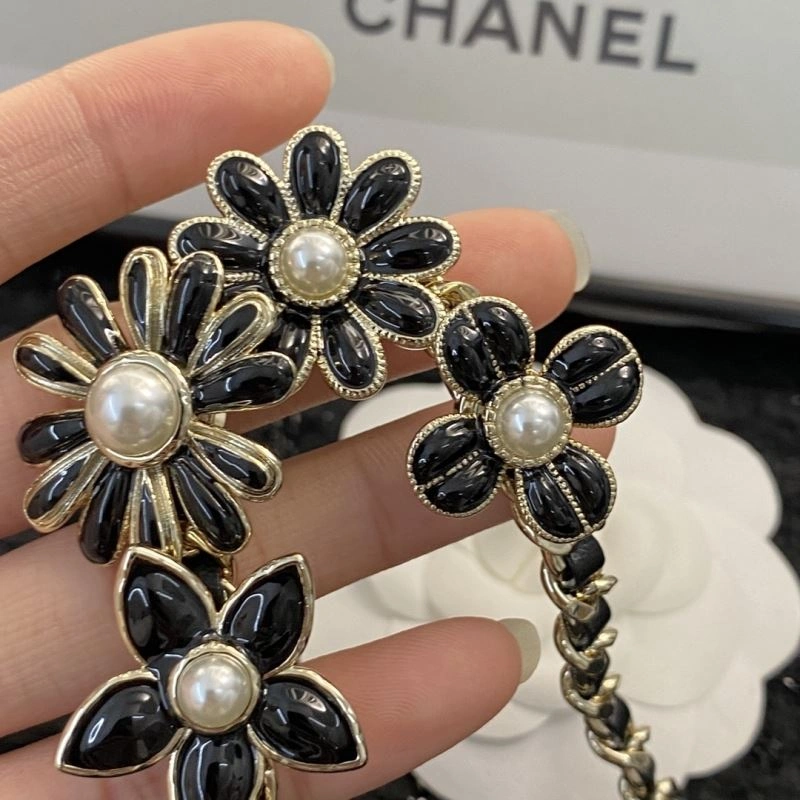 Chanel Necklaces Colorful 231529