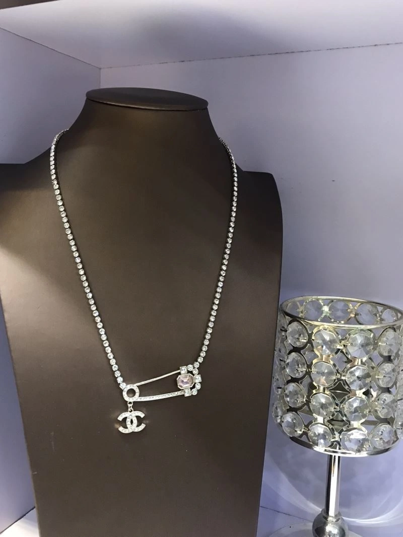 Chanel Necklaces Effortless 231596